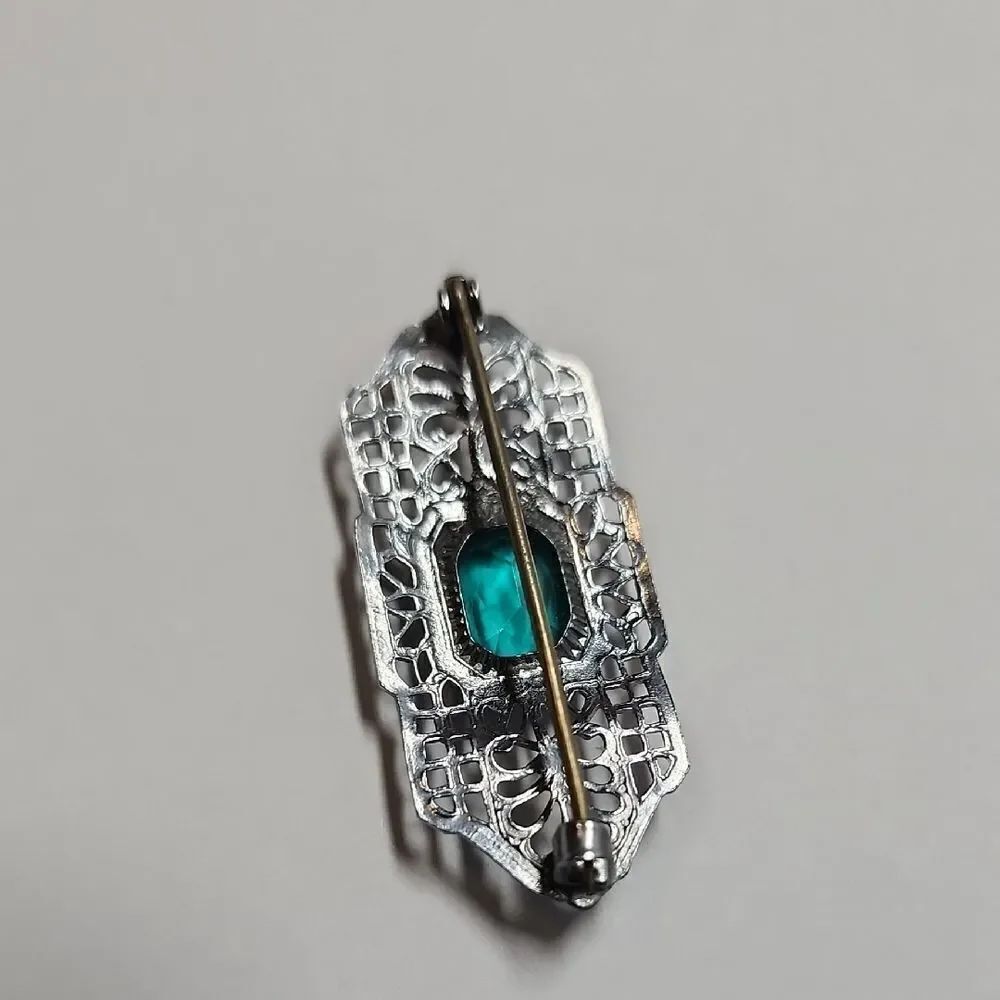 Vintage Brooch Silver With Green Glass Stone - Picture 3 of 6